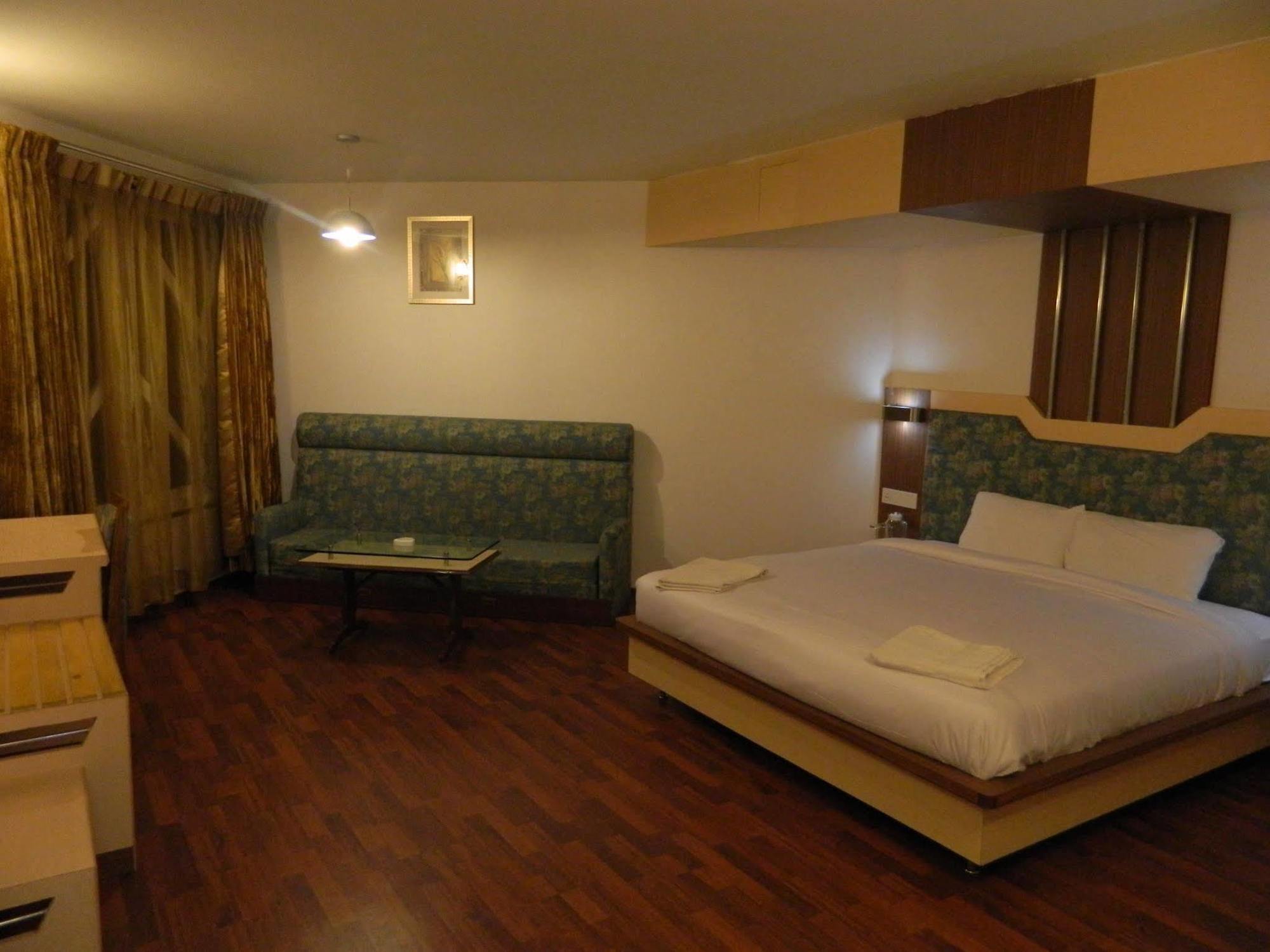 Pleasant Stay Kodai Hotel Pvt. Ltd. コダイカナル エクステリア 写真